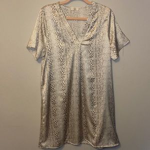 entro Taupe Animal Print Dress